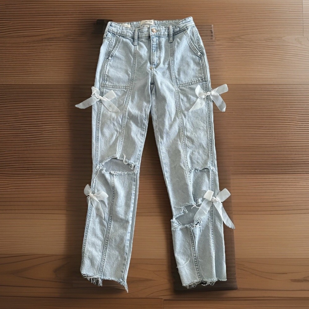 Universal Thread High Rise Slim Jeans Womens‎ 00 24R Bow Coquette Girly Romantic
